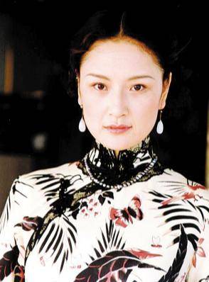 皇冠信用网网址_演员孙宁皇冠信用网网址,与王学兵离婚10年后,前夫家庭美满,她却至今婚姻成谜