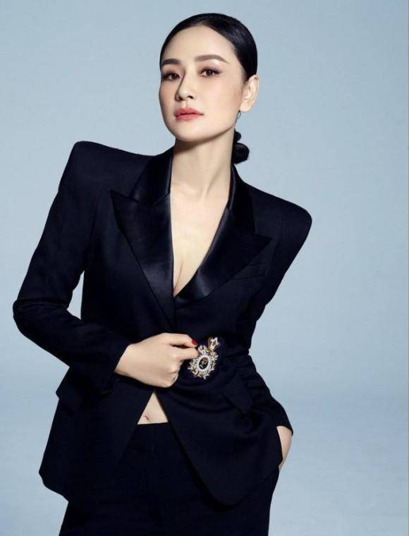 皇冠信用网网址_演员孙宁皇冠信用网网址,与王学兵离婚10年后,前夫家庭美满,她却至今婚姻成谜