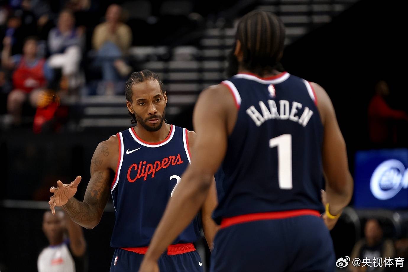 皇冠体育平台_快船59分大胜篮网皇冠体育平台,创NBA本赛季最大分差!小卡哈登三节“下班”合砍44分