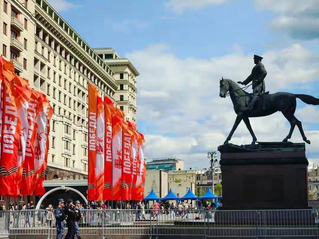 皇冠注册平台
_突发!泽连斯基无视停火提议皇冠注册平台
,红场阅兵要出大事?乌或成世界公敌